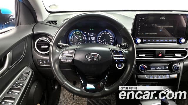 Hyundai Kona гибрид Special, 2020 13