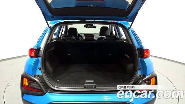 Hyundai Kona гибрид Special, 2020 20