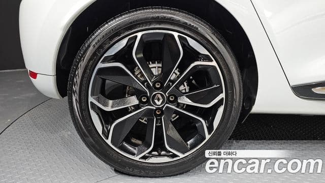 Renault Korea(Samsung) 클리오 intense, 2018 все фото