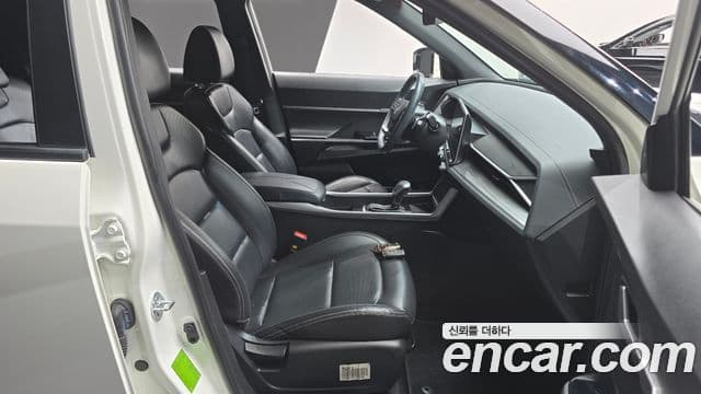 KG모빌리티(SsangYong) Torres T5, 2023 10