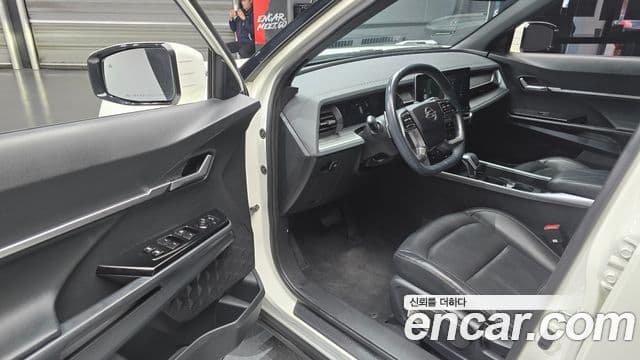 KG모빌리티(SsangYong) Torres T5, 2023 11