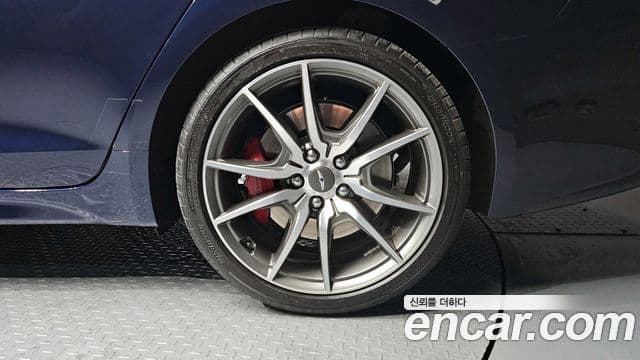 Genesis G70 Sport пакет, 2019 все фото