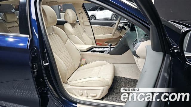 Genesis G70 Sport пакет, 2019 10