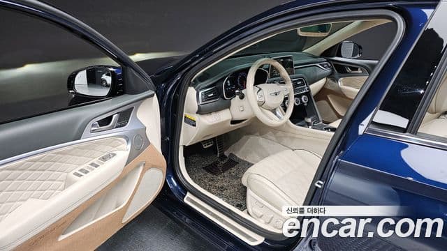 Genesis G70 Sport пакет, 2019 11