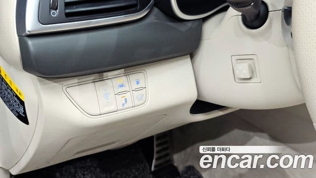 Genesis G70 Sport пакет, 2019 16