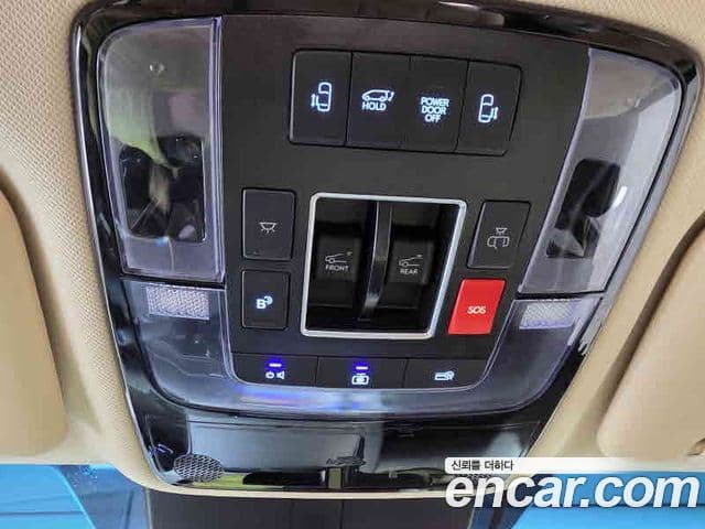 Hyundai Staria Modern, 2025 10