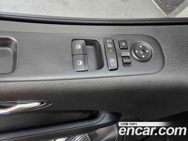 Hyundai Staria Modern, 2025 14