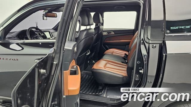 KG모빌리티(SsangYong) Rexton Sport Noblesse, 2019 12