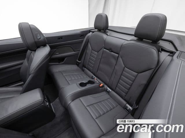 BMW 4시리즈 (G22) 420i M Sport кабриолет, 2025 12