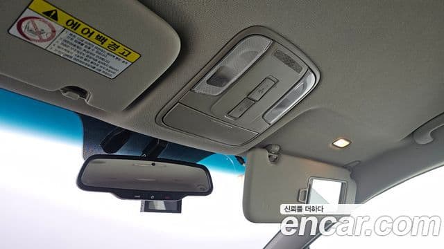 Kia The / новый New Carnival Luxury, 2019 19