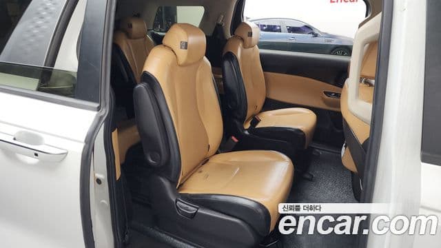 Kia Carnival 4세대 Prestige, 2021 12