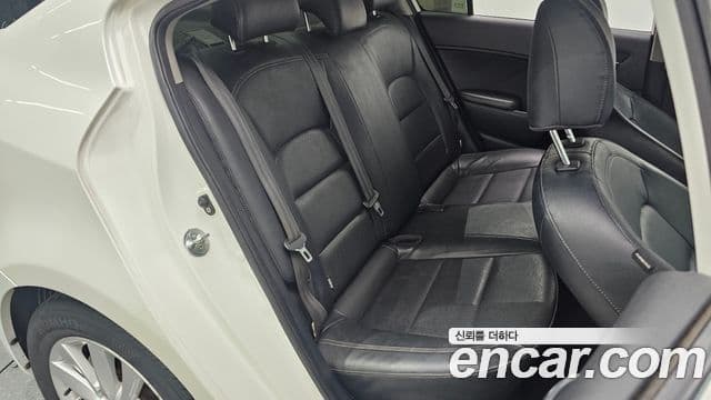 Kia K3 Prestige, 2013 13