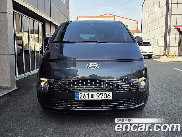 Hyundai Staria Modern, 2022 2