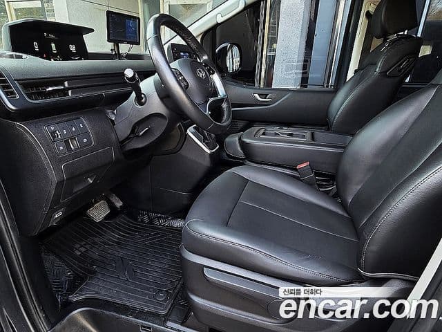 Hyundai Staria Modern, 2022 6