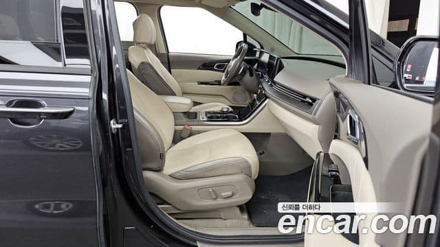 Kia Carnival 4세대 Signature, 2021 11