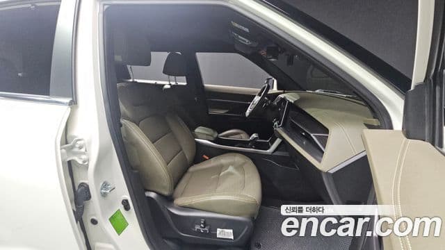 KG모빌리티(SsangYong) Torres T7, 2024 11