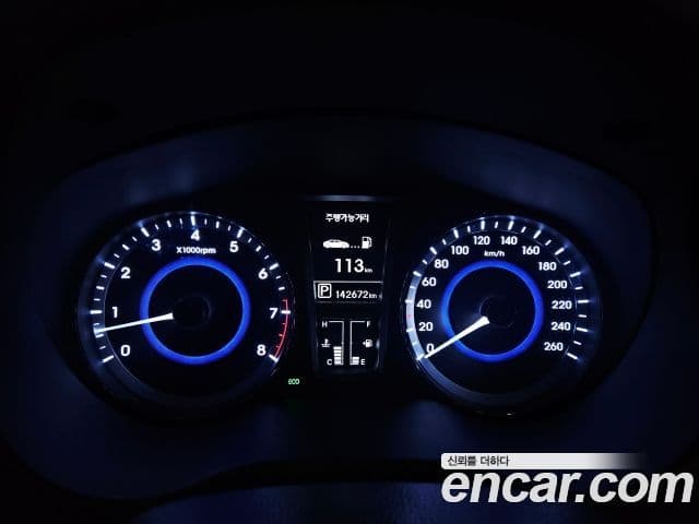 Hyundai Grandeur HG Modern, 2013 10