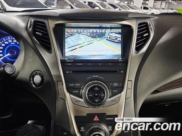 Hyundai Grandeur HG Modern, 2013 16