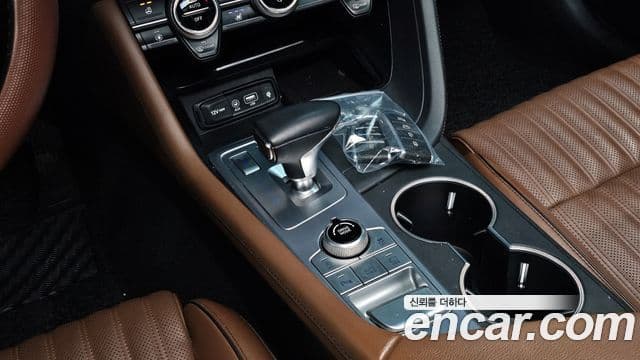 Genesis G70 Elite, 2020 9