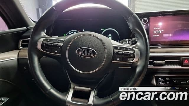 Kia K5 гибрид 3세대 Noblesse, 2021 8