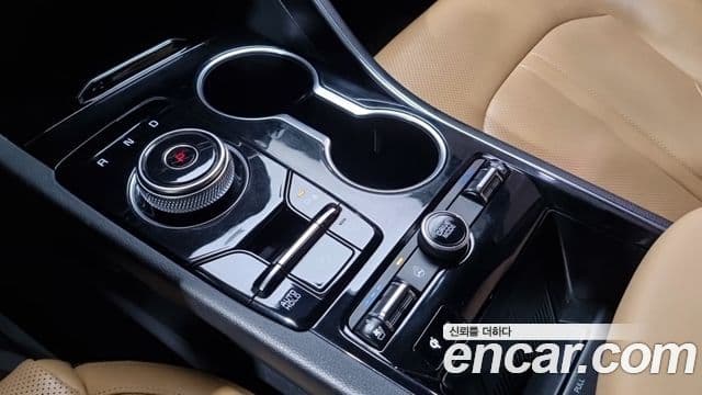 Kia K5 гибрид 3세대 Noblesse, 2021 13
