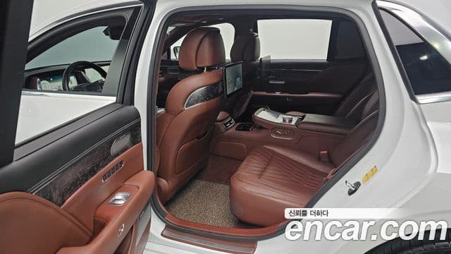 Genesis G90 (RS4) бензин 3.5 турбо AWD, 2022 12