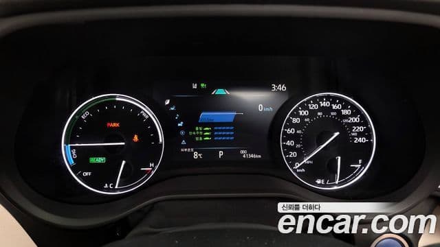 Toyota Sienna 4세대, 2024 8