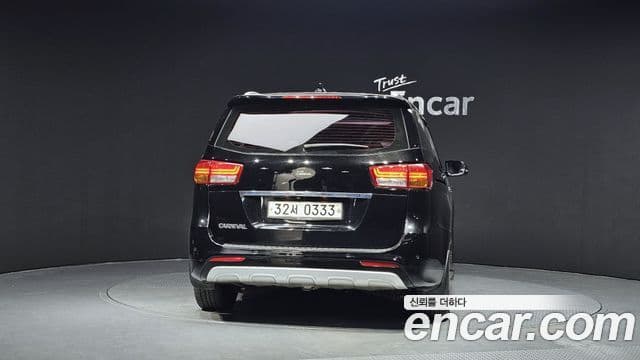 Kia All New Carnival Prestige, 2017 4