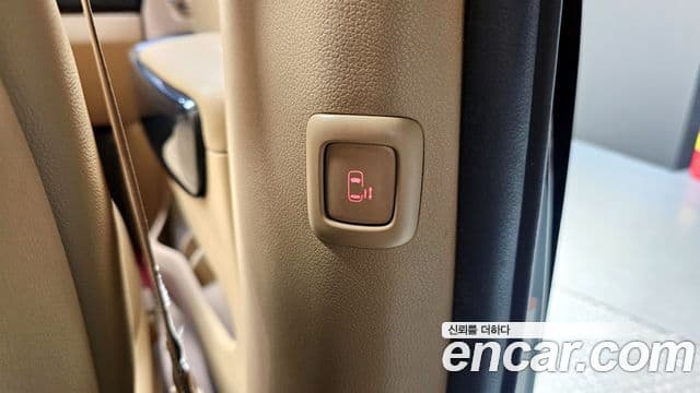 Kia All New Carnival Prestige, 2017 18