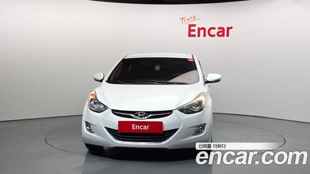 Hyundai Avante MD Premier, 2011 3