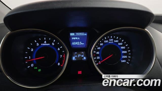 Hyundai Avante MD Premier, 2011 8