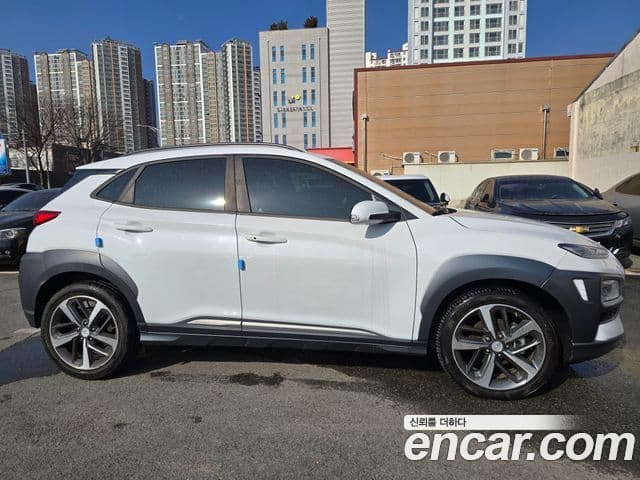 Hyundai Kona Premium, 2018 3