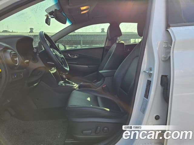 Hyundai Kona Premium, 2018 11