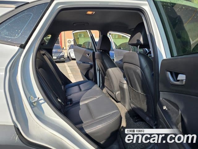 Hyundai Kona Premium, 2018 12