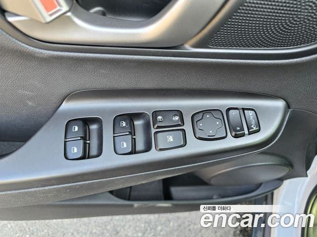 Hyundai Kona Premium, 2018 15