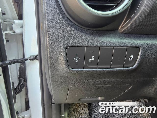 Hyundai Kona Premium, 2018 16