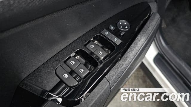 Kia Sportage 5세대 гибрид Prestige 2WD, 2022 13