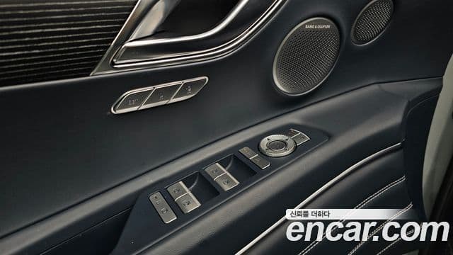 Genesis GV80 купе, 2024 18