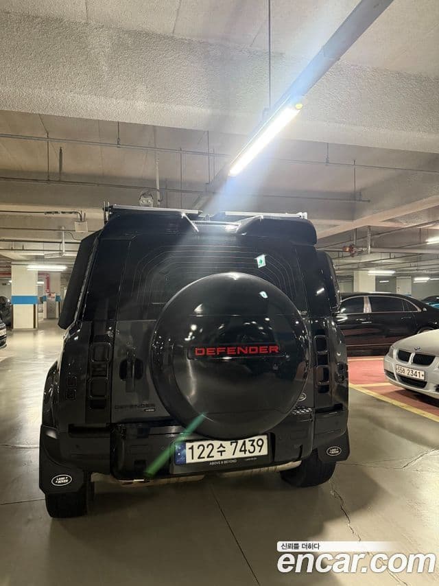 Land Rover Defender (L663) 110 D300 HSE, 2023 4