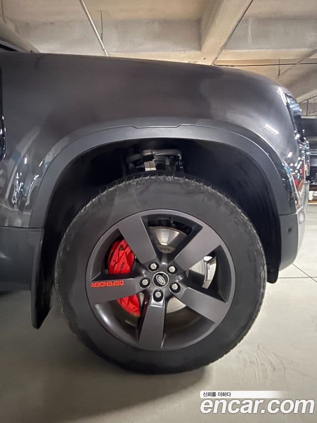 Land Rover Defender (L663) 110 D300 HSE, 2023 6