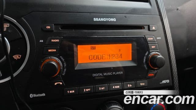 KG모빌리티(SsangYong) Korando Sport Club, 2016 16