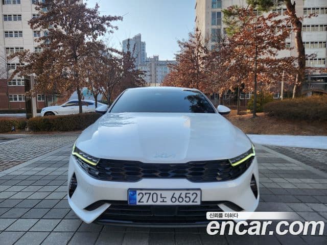 Kia K5 гибрид 3세대 Trendy, 2022 1