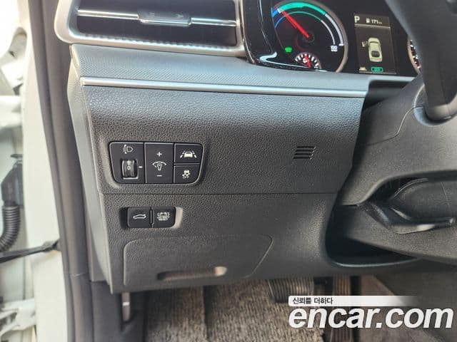 Kia K5 гибрид 3세대 Trendy, 2022 11