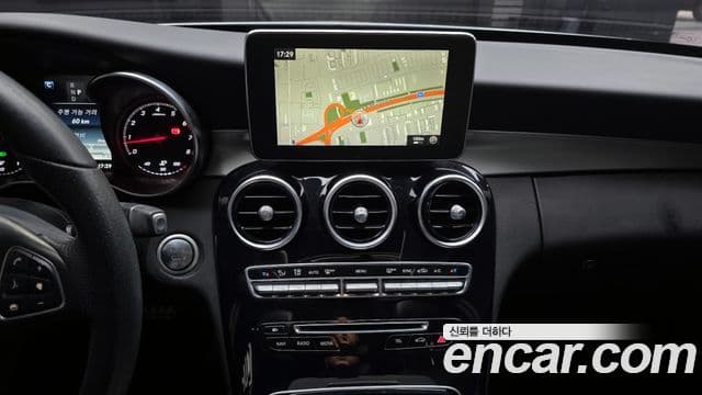 Mercedes-Benz C-класс W205 Avantgarde, 2017 14