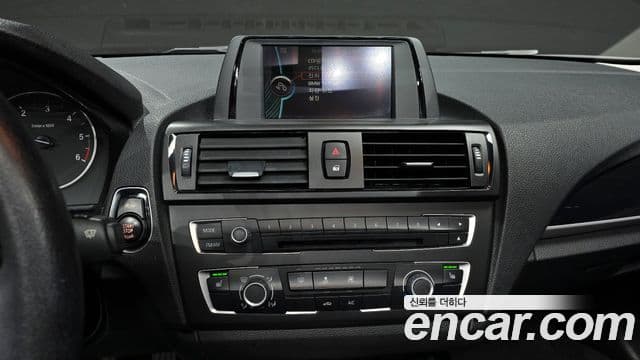 BMW 1시리즈 (F20) 118d Urban Pack 1 5도어, 2013 16