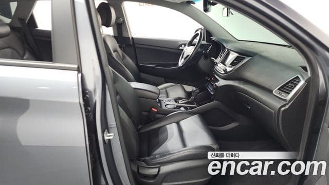 Hyundai All New Tucson Modern, 2016 11