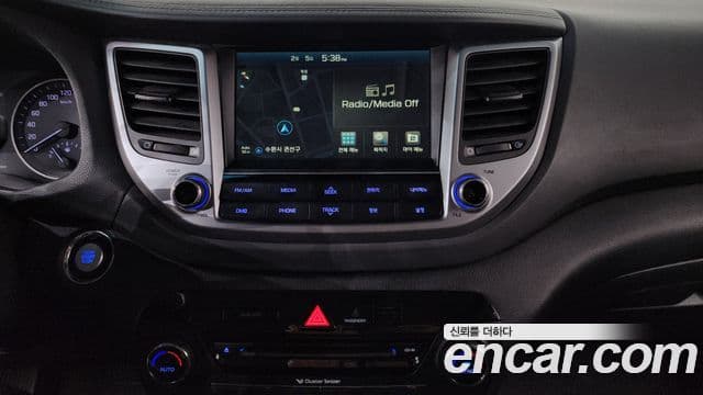 Hyundai All New Tucson Modern, 2016 15