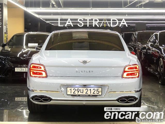 Bentley Flying Spur 3세대, 2022 2