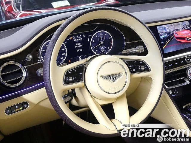 Bentley Flying Spur 3세대, 2022 11