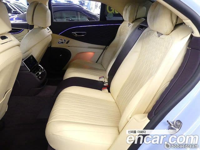 Bentley Flying Spur 3세대, 2022 16